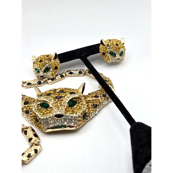 Vintage Golden Leopard necklace and pierced earrings set Emerald Green eyes 20" - Picture 8 of 10